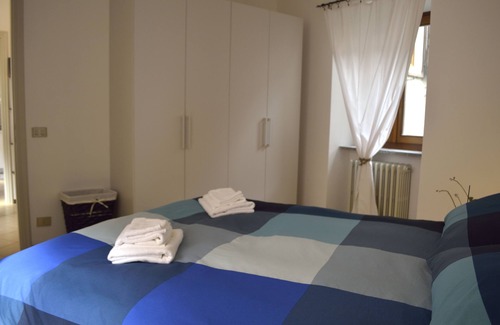 Varallo House | House in the Historic Center