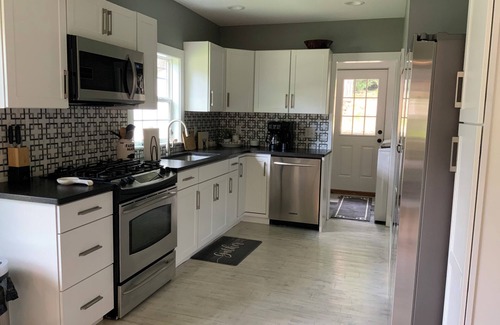 Franklin House | House is located in the Beautiful Mountains of Western North Carolina.
