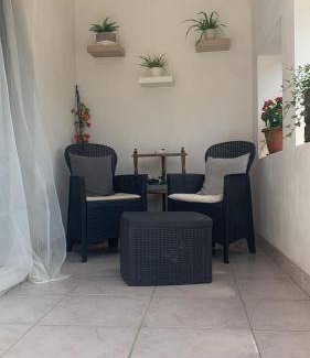 Mosciano Sant'Angelo House | House ∙ 1 bedroom ∙ 5 guests