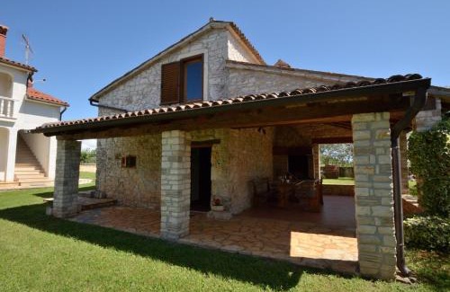Lasici House | House Mariano
