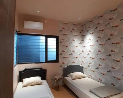 Hegarmanah Villa | House of Merino at Ciumbuluit