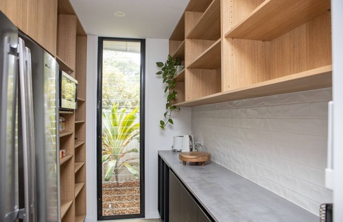 Pottsville House | house on anne - in the heart of pottsville