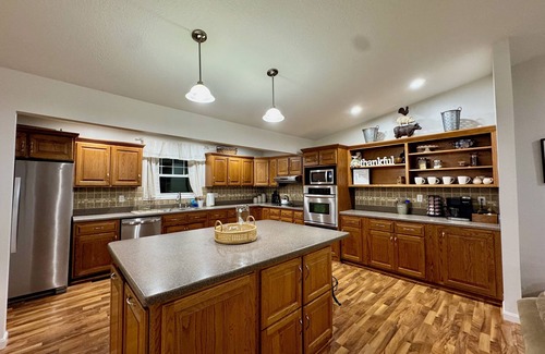 Apple Valley House | House on the 16th Tee!