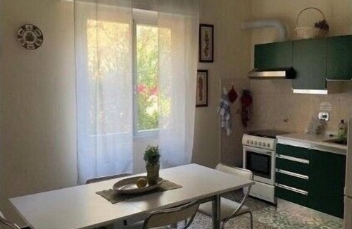 Cavi House | House Pearl Oliverie