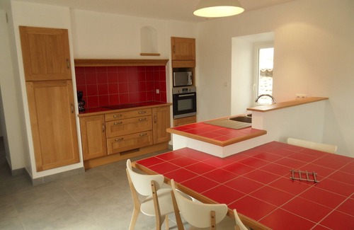 Casteljau House | HOUSE RENTAL IN CASTELJAU
