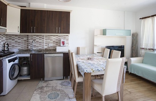 Palamutbuku Apartment | House w Balcony and Garden 5 min to Beach in Datca