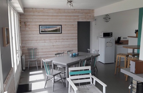 Saint-Jean-de-la-Riviere House | House with garden 100 meter from Barneville beach