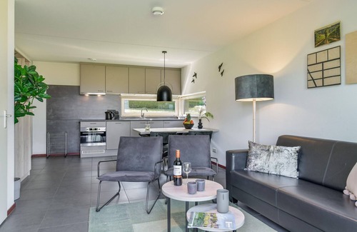 Vijlen House | House with 2 bathrooms, the Drielandenpunt at 8 km