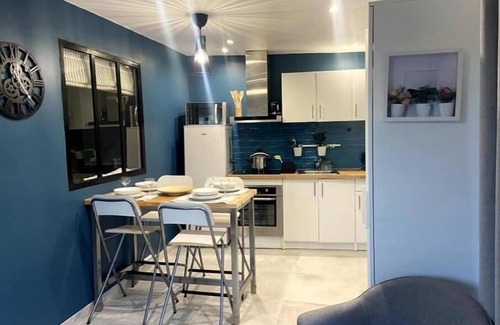 Orly House | House with garden /free parking *SELF-CARRIER* -10 min from Orly Airport