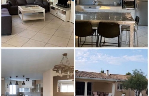 Prignac-en-Medoc House | House with heated pool