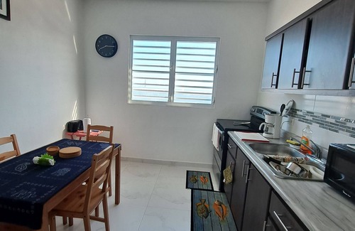 Isabela House | House with ocean view. Walking distance to the beaches and town.