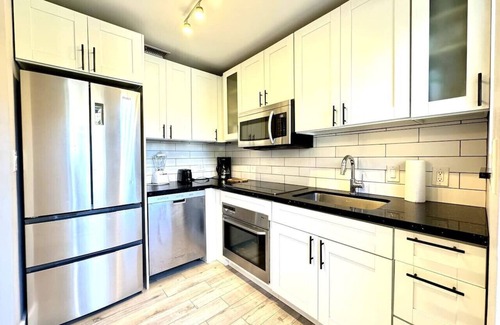 Biscayne Park House | HOUSE WITH POOL, 10 MINS DRIVE TO THE BEACH