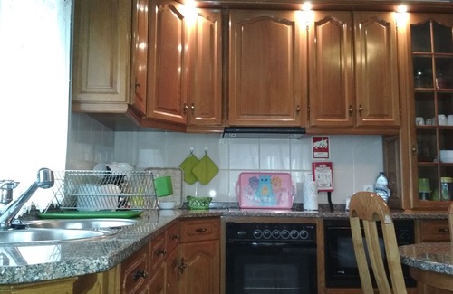 Santa Maria da Feira House | House with 4 bedroom apartment with pool churasqueira terrace, 25 km from Porto