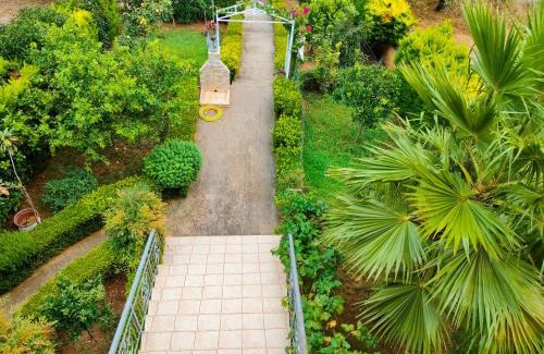 Lefkandi Apartment | House with Wonderful View