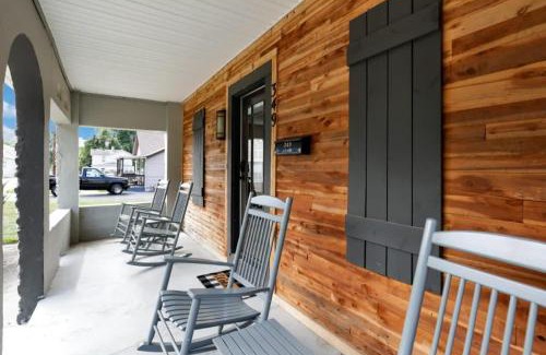 South Lebanon House | Housepitality - Little River Trails