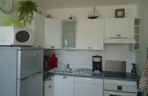 Grandcamp-Maisy Apartment | HOUSING STATEMENT SOUTH EAST, 60 M2, NEW, BRIGHT, QUIET, BALCONY VIEW M