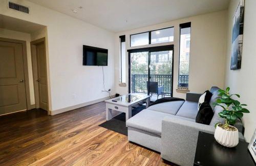 Midtown Apartment | Houston Midtown Luxury