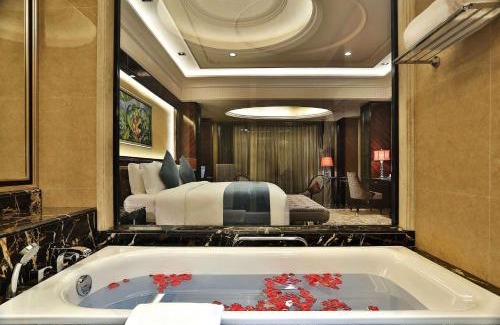 Shuangliu District Hotel | Howard Johnson Agile Plaza Chengdu