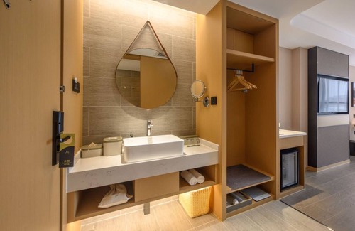 Dalang Hotel | Howard Johnson By Wyndham Club Hotel Songshan Lake Dongguan