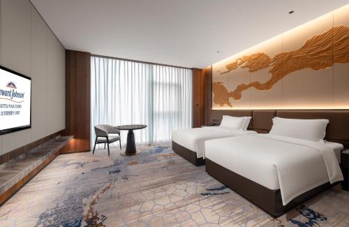 Ziliujing District Hotel | Howard Johnson By Wyndham Guotou Plaza Zigong