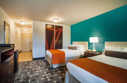 Grenloch Hotel | Howard Johnson by Wyndham Blackwood Near Philadelphia