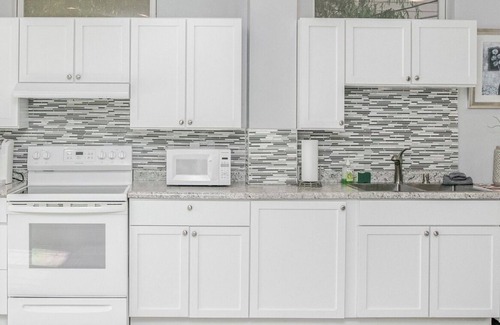 Harters Heights House | Howard St. Manor - perfect ND gameday location!