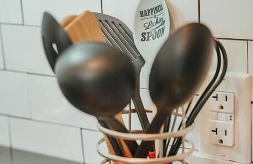 De Lorimier Apartment | HRésidences: Cozy Studio on Mont Royal Street