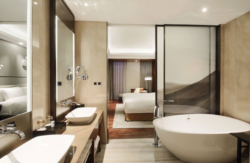 Bin Hu District Hotel | HUALUXE Wuxi Taihu by IHG