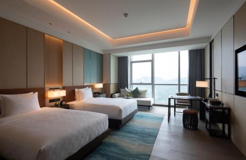 Cuiping District Hotel | HUALUXE Yibin