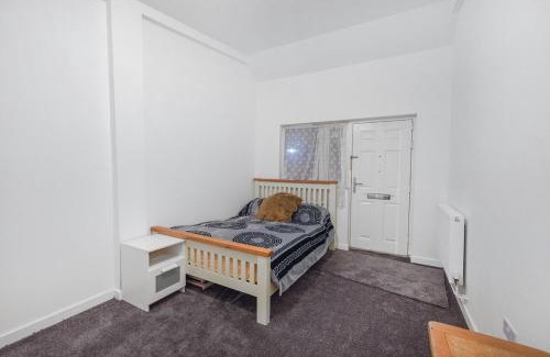 Clementswood Apartment | Hububb Loxford