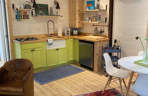 Valatie Cottage | Hudson: Martin Van Buren lake cottage lll (3)