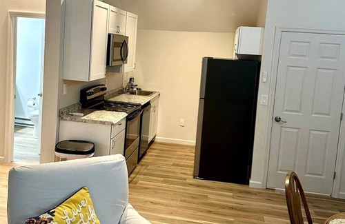 Hyde Park Apartment | Hudson Valley Farm Getaway- West/Llama Lover Lane