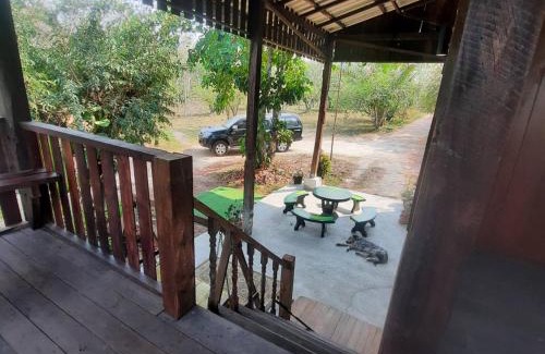 Hang Chat House | Hug Doi Homestay