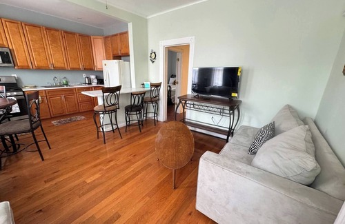 West New York Apartment | Huge 3 Bedrooms Apt 15 Minutes to NY City