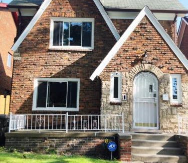 Detroit House | Huge Historic Home