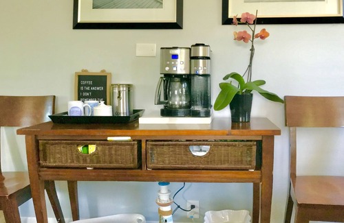 Como House | Huge home, sleeps 12, Newly remodeled, perfect for large groups NO PROM PARTIES