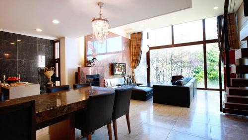 Bongpyeong House | Hugel Heim Pension
