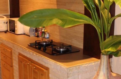 Ban Pong Villa | Hugo Villa, Property Privee 3 bedrooms with Pool and Garden