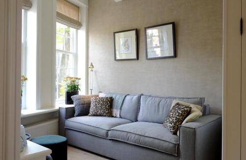 Franeker House | Huisje aan de gracht