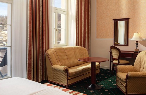 Karlovy Vary Hotel | Humboldt Park Hotel And Spa