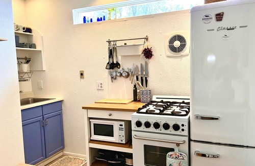Nogales House | HummingBird Casita at Birdsong Retreat