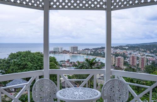 Ocho Rios Apartment | Hummingbird Retreat - Luxury Oceanview Apt, 7-Minute Walk to Beach