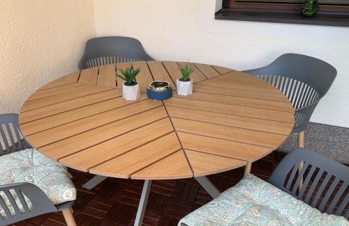 Kanzelhohe Apartment | Hundefreundliche Bergwohnung neben der Skipiste - Mittelstation Skigebiet Gerlitzen