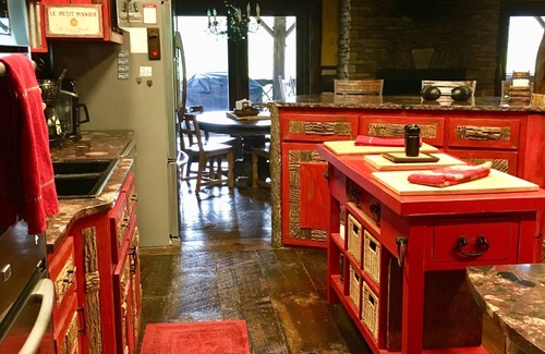 Highlands Cabin | ~HUNTER'S LODGE~ ' AN EXQUISITE 12 ACRE ESCAPE WITH SOARING VIEWS'