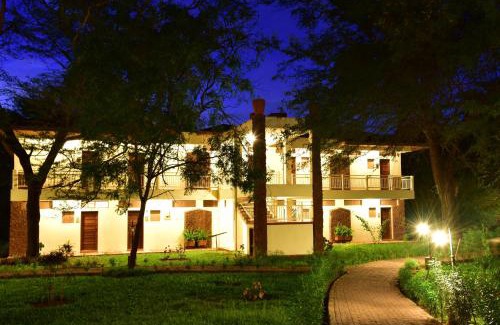 Kiboko Bed & Breakfast | Hunters Lodge