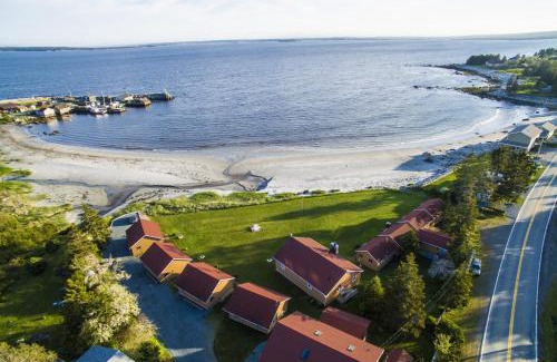 Hunts Point House | Hunts Point 1-BR Coastal Retreat - Cottage # 8