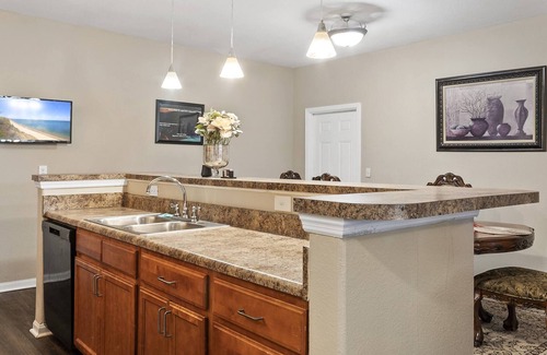 Huntsville Apartment | Huntsville Mid-City Serenity Oasis - Private Apartment in Gated Community
