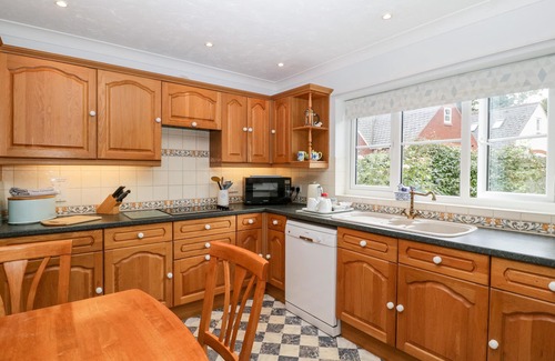 Ewyas Harold Cottage | HURST GREEN, pet friendly, with a garden in Ewyas Harold