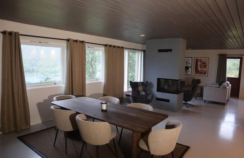 Loppa House | Hus i Sør-Tverrfjord