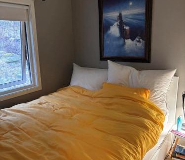 Sortland Apartment | Hus med havutsikt i vakre Vesterålen - naboen til Lofoten